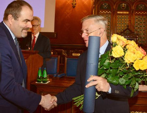 Medal "Plus ratio quam vis" dla prof. Tomasza Grodzickiego